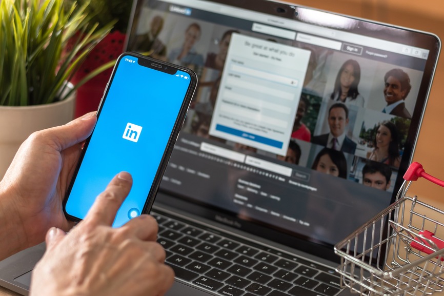 Social Media Marketing: LinkedIn Sponsored Content